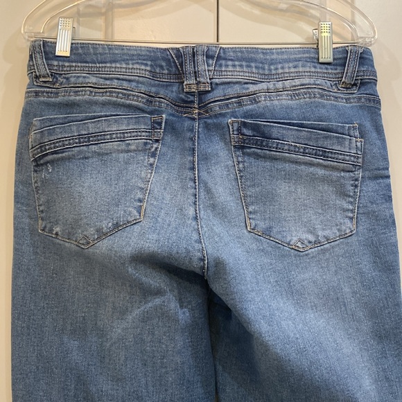 Democracy “Ab” Technology - Picture 4 of 9